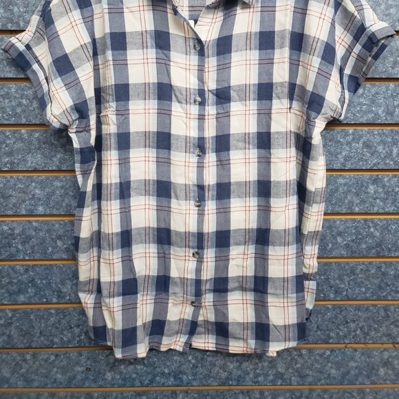 Marine Layer Women June Shortsleeve Button Down - Picture 2 of 5